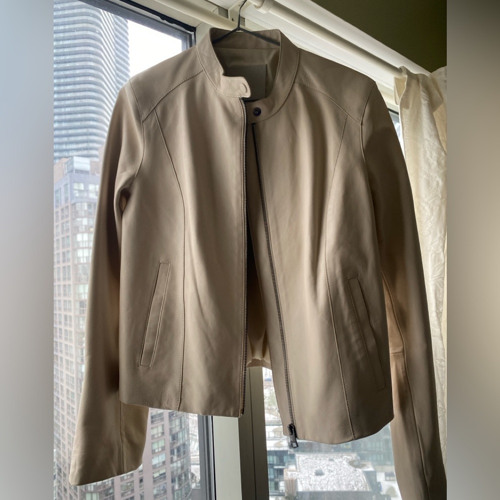Massimo dutti Cream leather jacket